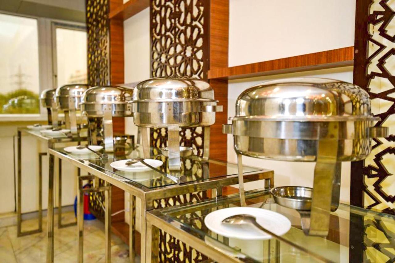 The Beaufort Inn New Delhi Exterior photo